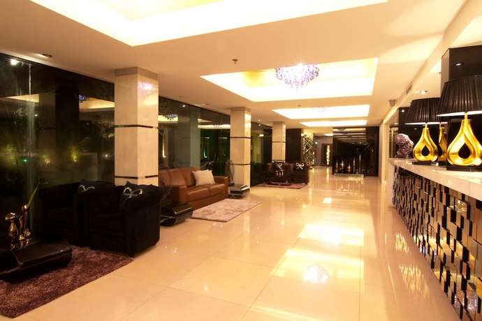 Imagen de los interiores del Hotel Rashmi's The Plaza Vientiane. Foto 19