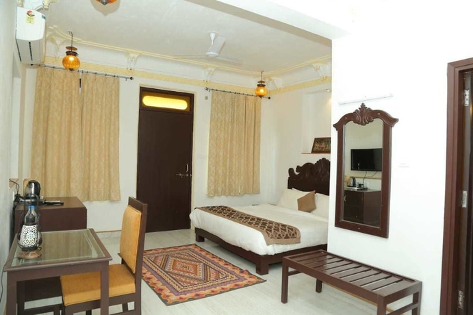 Imagen de la habitación del Hotel Rasik Priya Resort. Foto 12