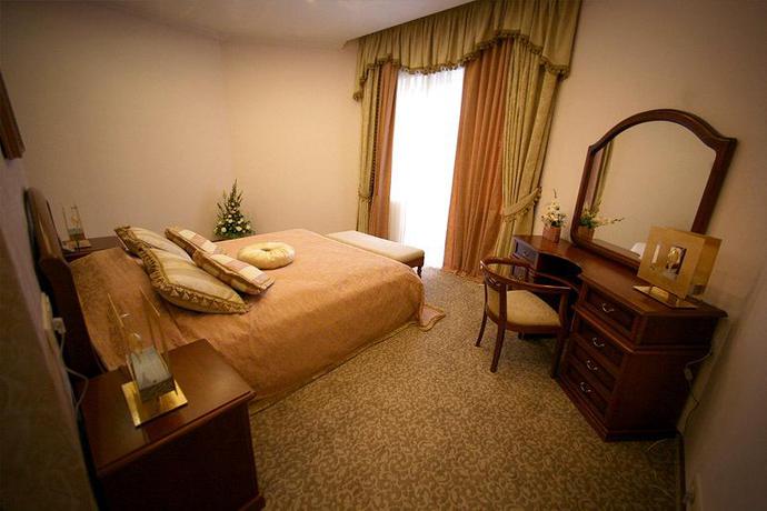Imagen de la habitación del Hotel Rasstal Spa. Foto 4
