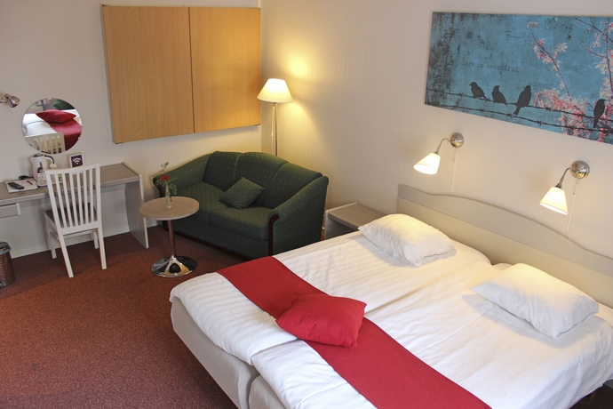 Imagen de la habitación del Hotel Rasta Falköping. Foto 15
