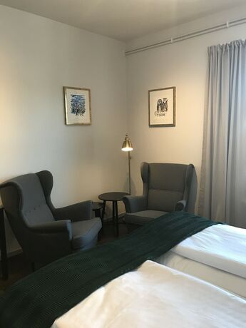 Imagen de la habitación del Hotel Rasta Grums. Foto 19