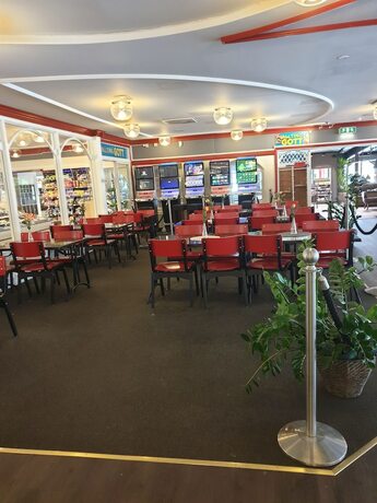 Imagen del bar/restaurante del Hotel Rasta Mariestad - Rattugglan. Foto 15