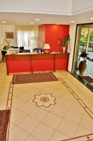 Imagen de los interiores del Hotel Rasula Alta. Foto 15