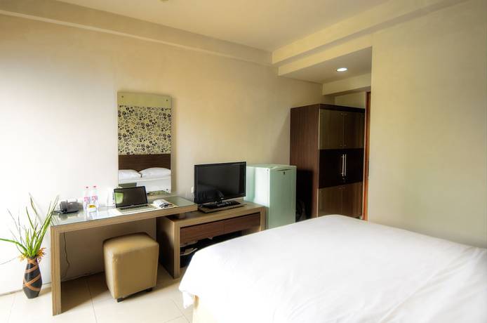 Imagen de la habitación del Hotel Rasuna Mansion. Foto 5