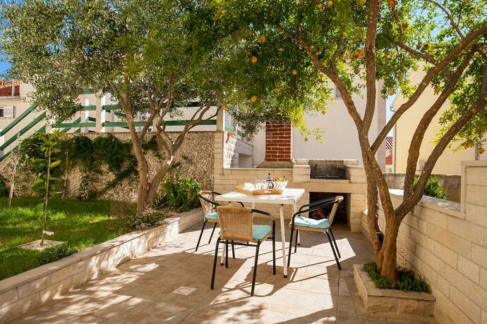 Imagen general del Hotel Ratac Apartments. Foto 11