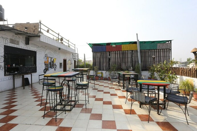 Imagen del bar/restaurante del Hotel Ratan Niwas. Foto 15