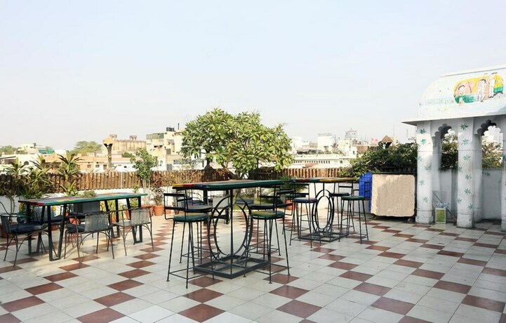 Imagen del bar/restaurante del Hotel Ratan Niwas. Foto 16