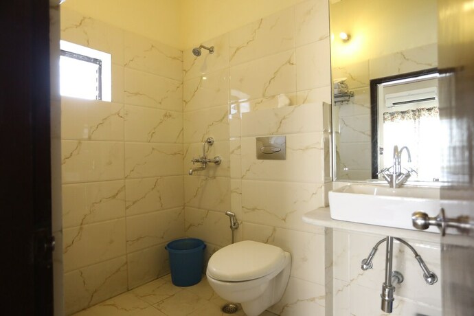 Imagen de la habitación del Hotel Ratan Niwas. Foto 28