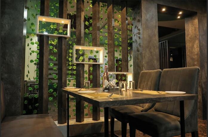 Imagen del bar/restaurante del Hotel Ratan Palace. Foto 16