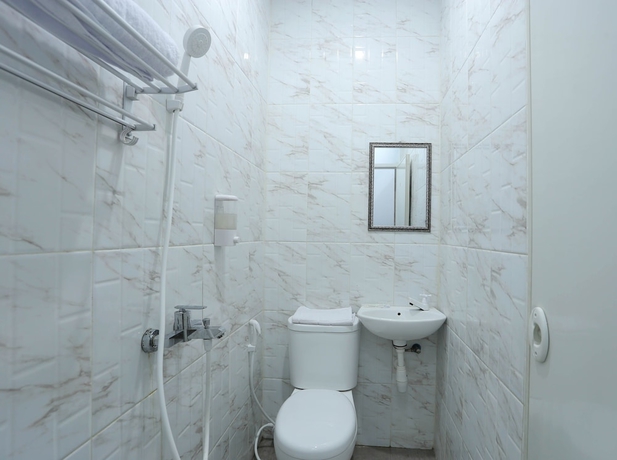 Imagen de la habitación del Hotel Ratana Cengkareng. Foto 10