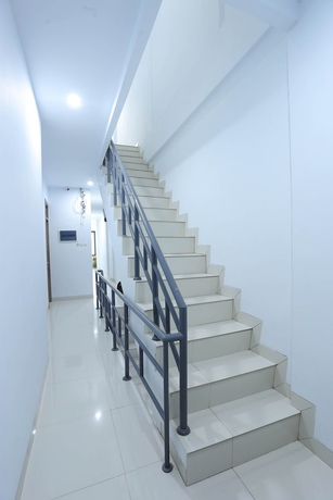 Imagen de los interiores del Hotel Ratana Cengkareng. Foto 17