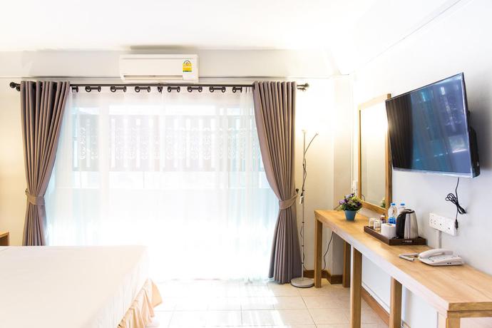 Imagen de la habitación del Hotel Ratana. Foto 9