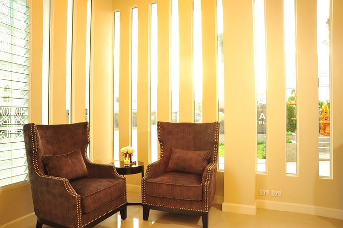 Imagen de los interiores del Hotel Ratana Rassada. Foto 13