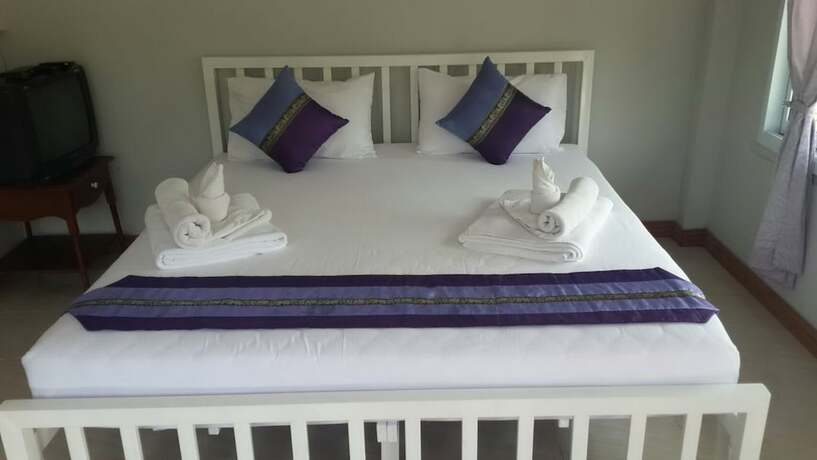 Imagen de la habitación del Hotel Ratathara Resort. Foto 15