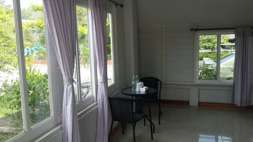 Imagen de la habitación del Hotel Ratathara Resort. Foto 18