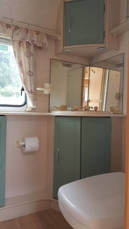 Imagen de la habitación del Hotel Ratcha Farm. Foto 6