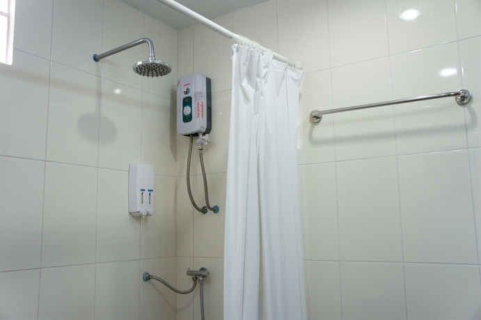 Imagen de la habitación del Hotel Ratchadamnoen Residence. Foto 2