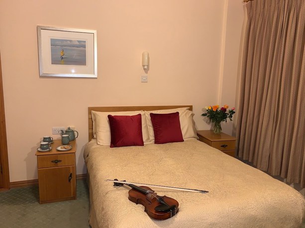Imagen de la habitación del Hotel Rathbaun. Foto 8