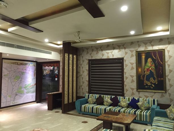 Imagen de los interiores del Hotel Ratnawali, JAIPUR. Foto 16