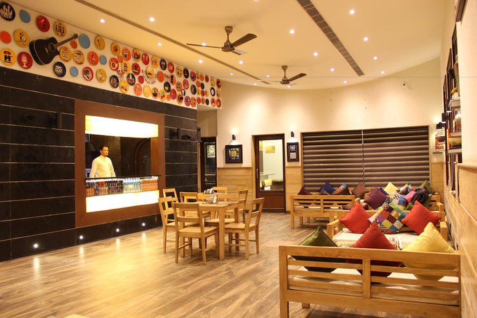Imagen del bar/restaurante del Hotel Ratnawali, JAIPUR. Foto 3
