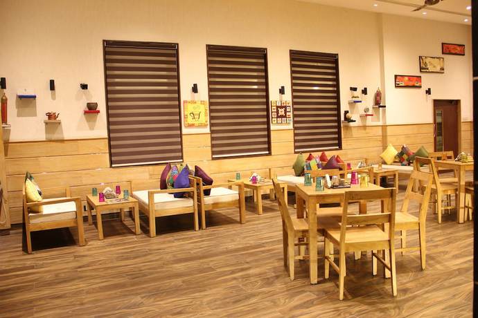 Imagen del bar/restaurante del Hotel Ratnawali, JAIPUR. Foto 5