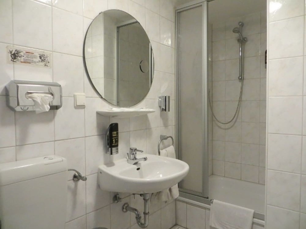 Imagen de la habitación del Hotel Ratskeller Gehrden. Foto 9