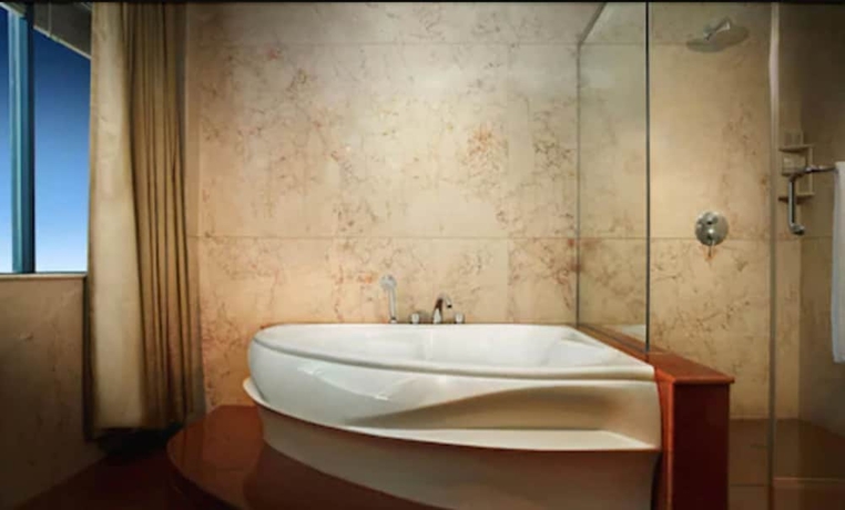 Imagen de la habitación del Hotel Rattan Inn. Foto 8