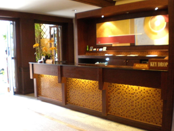 Imagen de los interiores del Hotel Rattana Beach By Shanaya. Foto 6