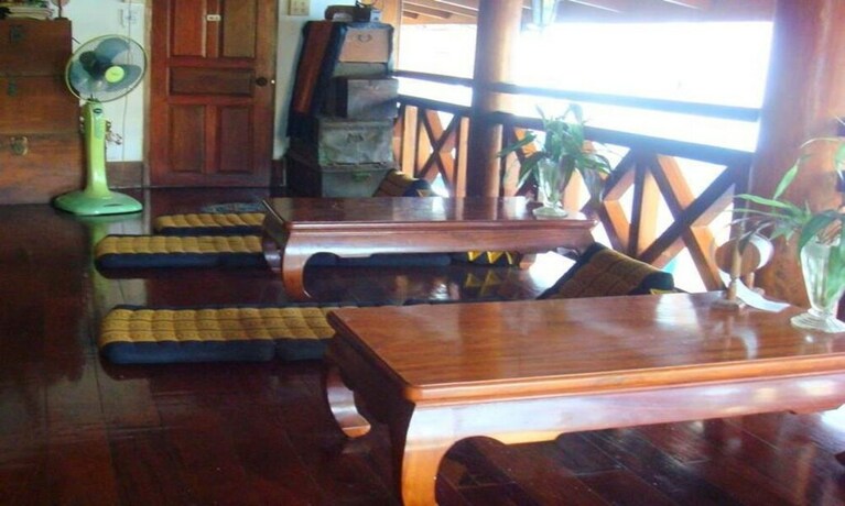 Imagen de la habitación del Hotel Rattana Guesthouse. Foto 35