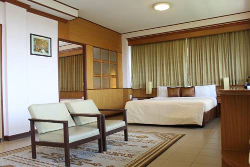 Imagen de la habitación del Hotel Rattana Park. Foto 4