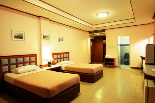Imagen de la habitación del Hotel Rattana Park. Foto 10