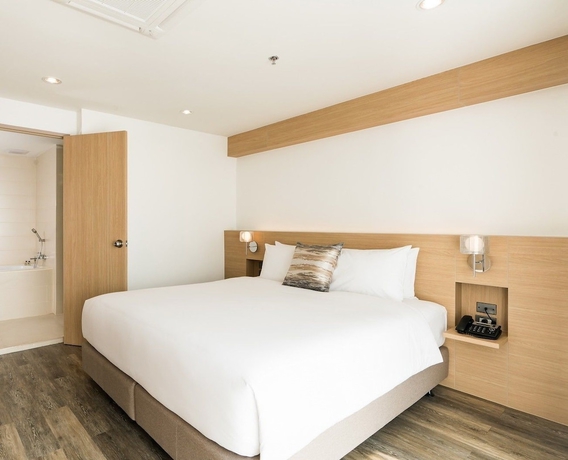 Imagen de la habitación del Hotel Rattanachol. Foto 11