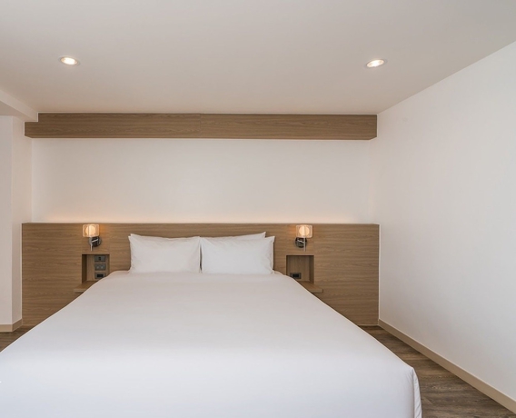 Imagen de la habitación del Hotel Rattanachol. Foto 12