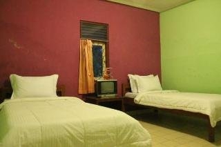 Imagen de la habitación del Hotel Ratu. Foto 10