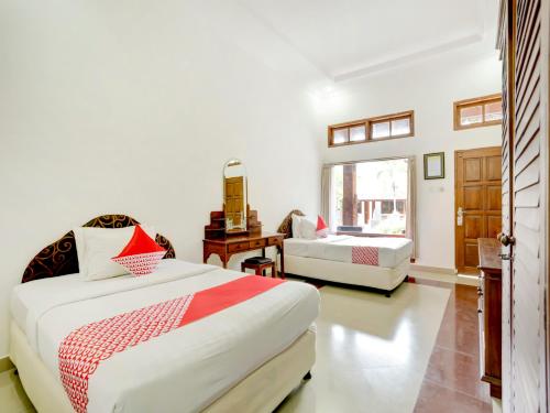 Imagen de la habitación del Hotel Ratu. Foto 12