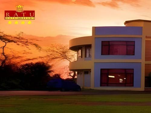 Imagen general del Hotel Ratu & Resort. Foto 8