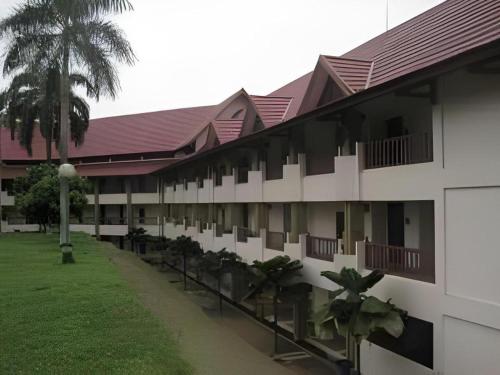 Imagen general del Hotel Ratu & Resort. Foto 9