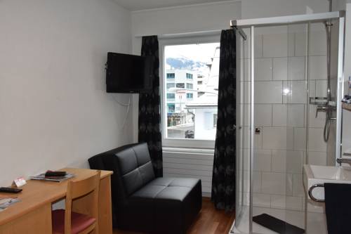 Imagen de la habitación del Hotel R&auml;tia. Foto 6