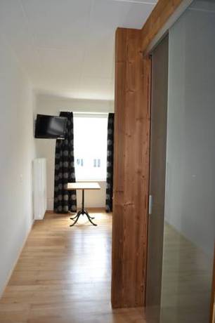 Imagen de la habitación del Hotel R&auml;tia. Foto 16
