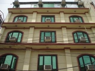 Imagen general del Hotel Raunak International. Foto 2
