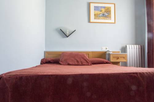 Imagen de la habitación del Hotel Rausan. Foto 7