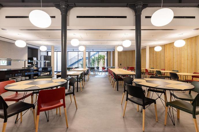 Imagen de los interiores del Hotel Raval House. Foto 9