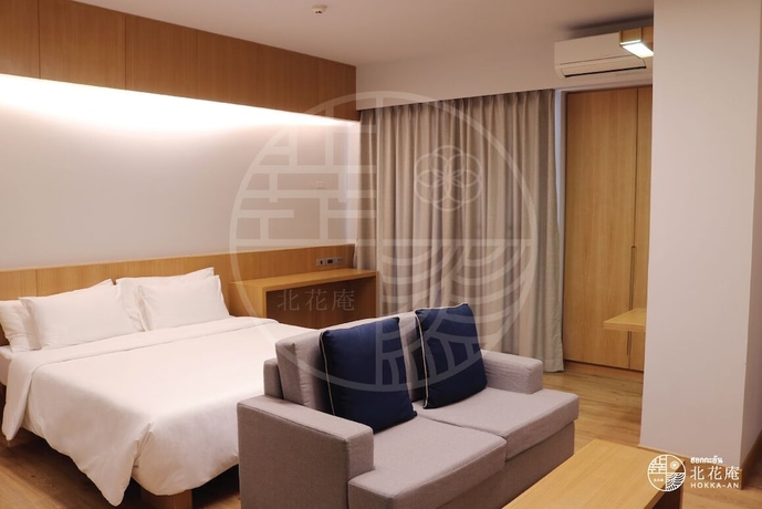 Imagen de la habitación del Hotel Raveevan Santidham. Foto 11