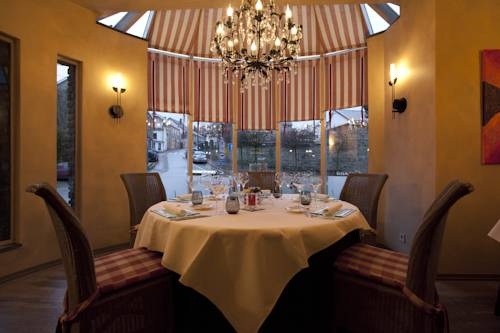 Imagen del bar/restaurante del Hotel Ravel Cyrano. Foto 4