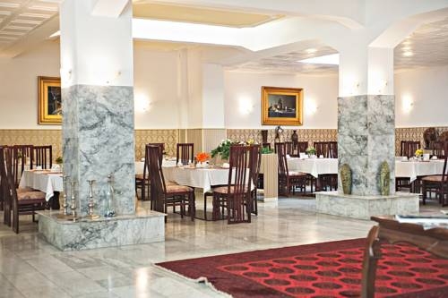 Imagen general del Hotel Ravel International. Foto 2