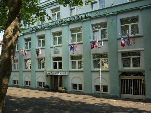 Imagen general del Hotel Ravel International. Foto 4