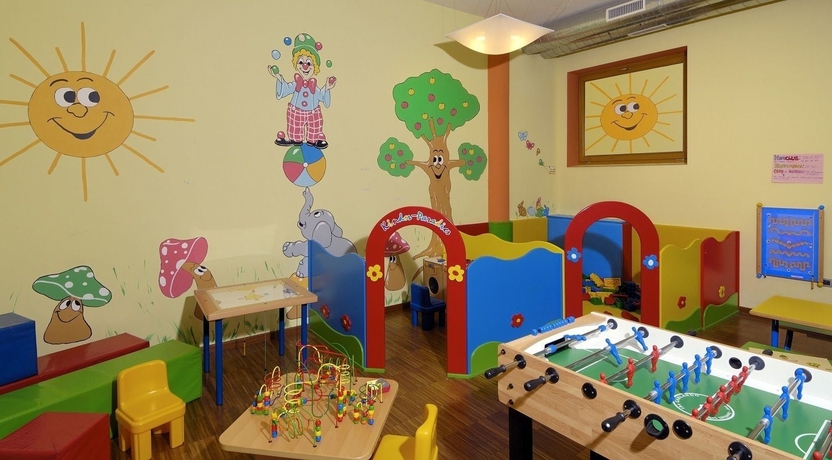 Imagen de los interiores del Hotel Ravelli. Foto 14