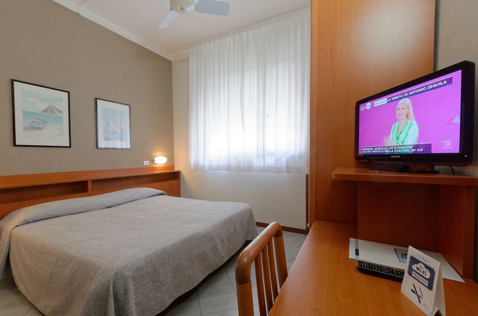 Imagen de la habitación del Hotel Ravenna. Foto 5