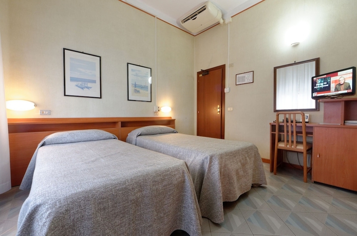 Imagen de la habitación del Hotel Ravenna. Foto 6