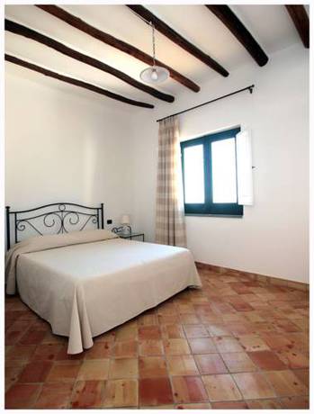 Imagen de la habitación del Hotel Ravesi. Foto 7